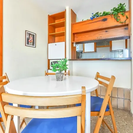 Apartment Near Playa De Americas With Wifi And Pool, Tenerife Sur *